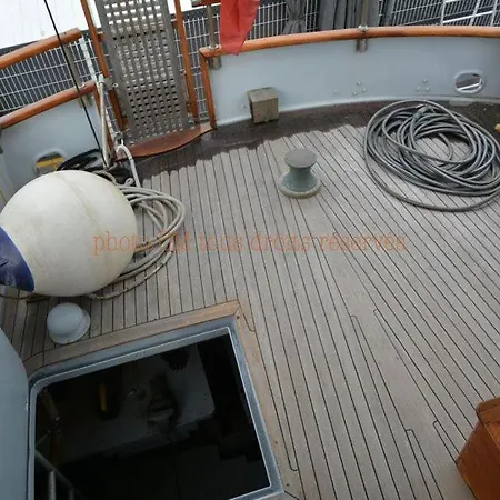 Yacht Germinal Honfleur