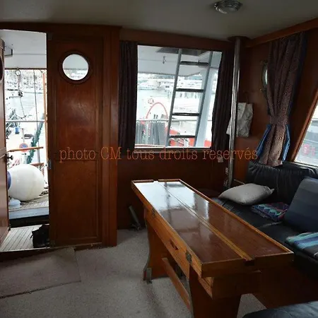 Yacht Germinal