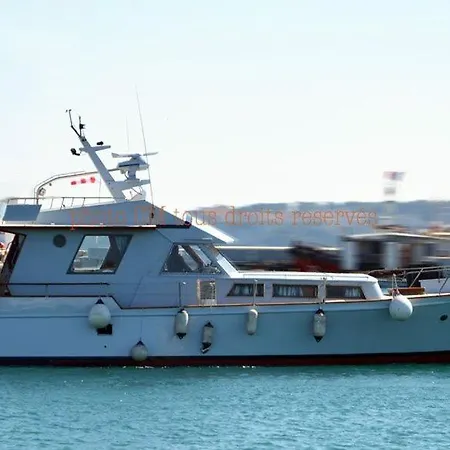 Yacht Germinal
