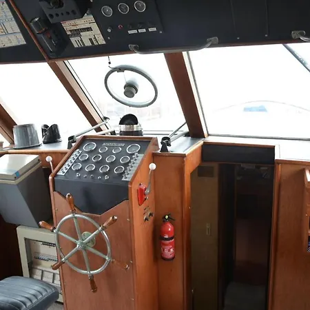 Yacht Germinal Honfleur